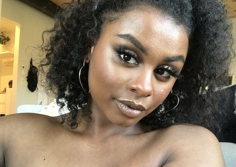 dayshalovefreepromo heiße pornographische bild