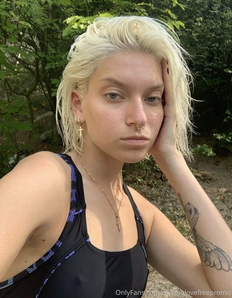 dayshalovefreepromo porno schöne foto