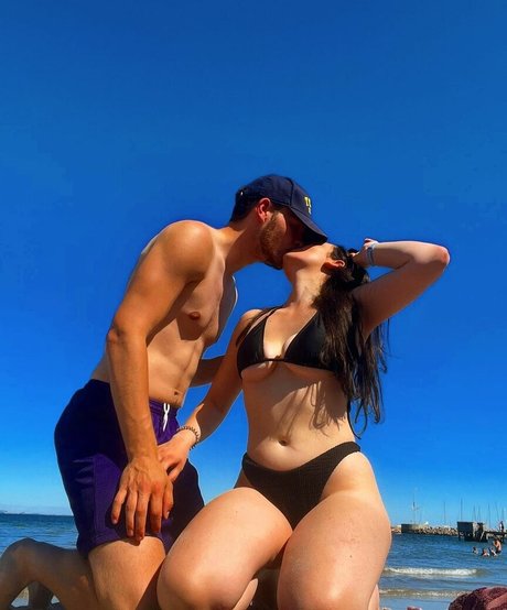 christina and the dane schauspielerin hübsche foto