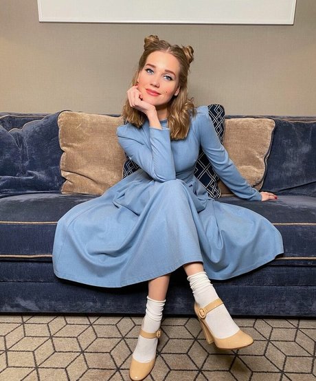 Kristina Asmus hübsche perfekte fotos