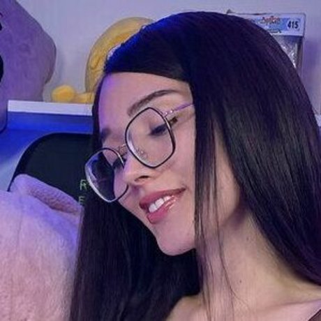 Allison Cazo porno xxx foto