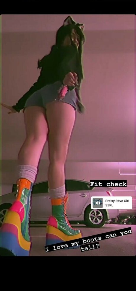 Succubus sushi top nacktheit foto