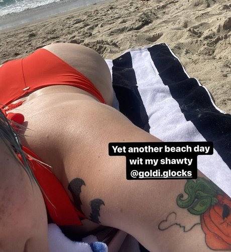 Succubus sushi nacktheit fotos