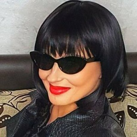 lbukawski hübsche exklusive foto