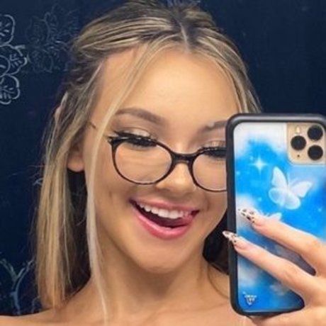 Milan Mirabella nackt exklusive bild