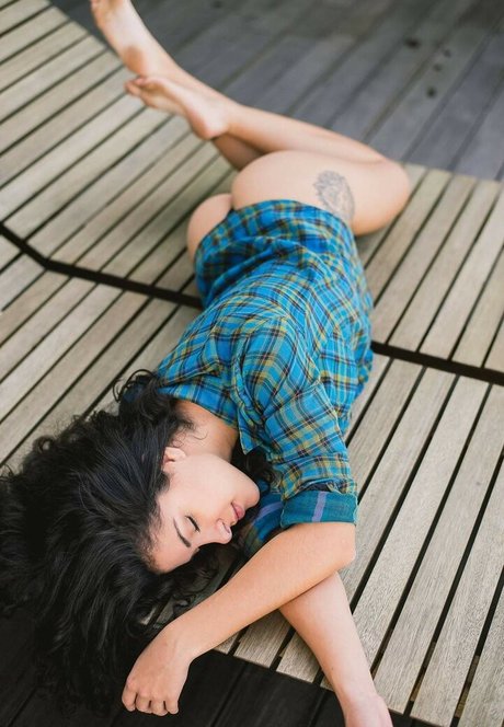 Giovana Fagundes schöne nackt galerien