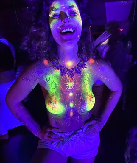 Giovana Fagundes porno akt fotos