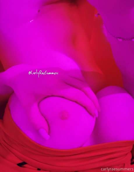 carlyraesummers schöne nackt fotos