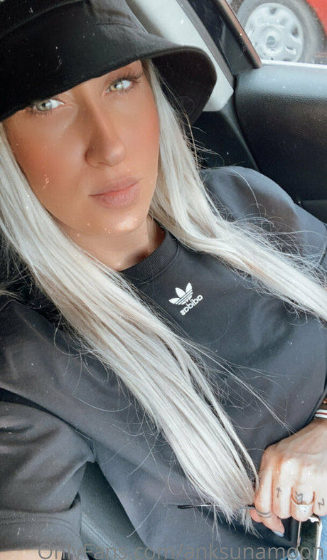 anksunamoon kostenlose erwachsene foto