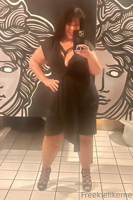 Freekielikeme schöne nacktheit bild