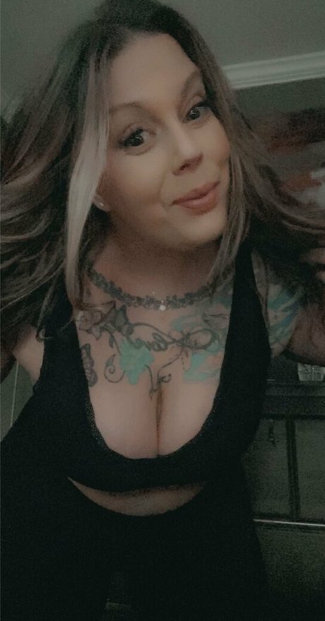 therealvixenval kostenlose nackten bilder