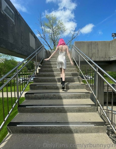 yrbunnygirl kunst hübsche archiv