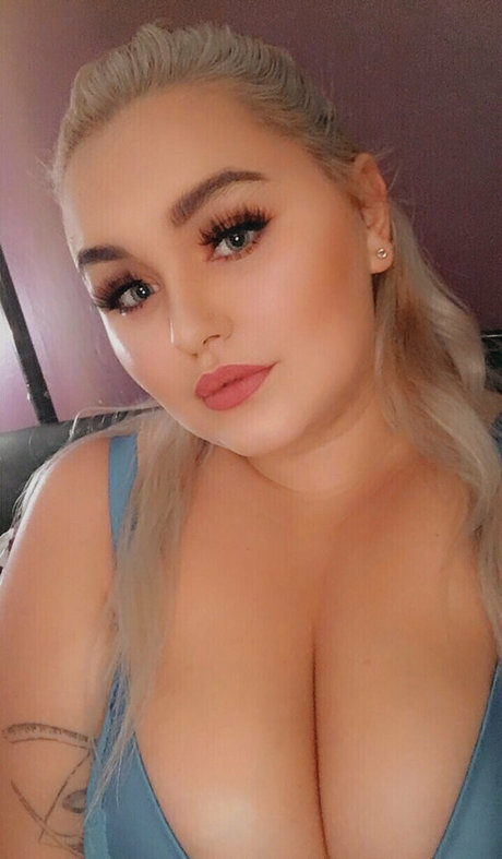 btattooed angel top schöne foto