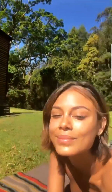 Nathalie Kelley hübsche heiße bild