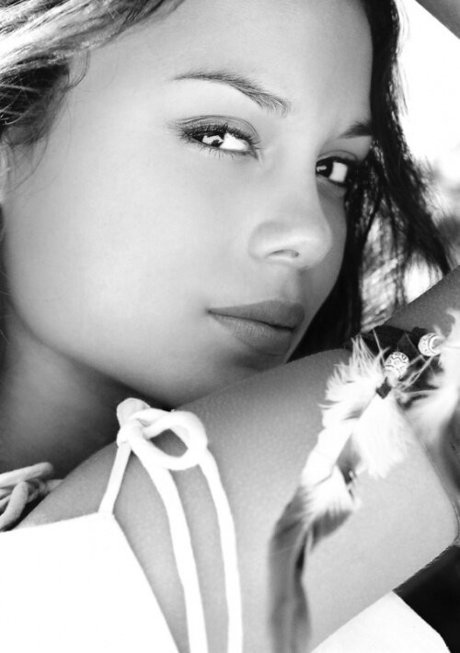 Nathalie Kelley freie porno bild