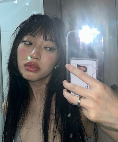 Yujin schauspielerin pornografische bilder