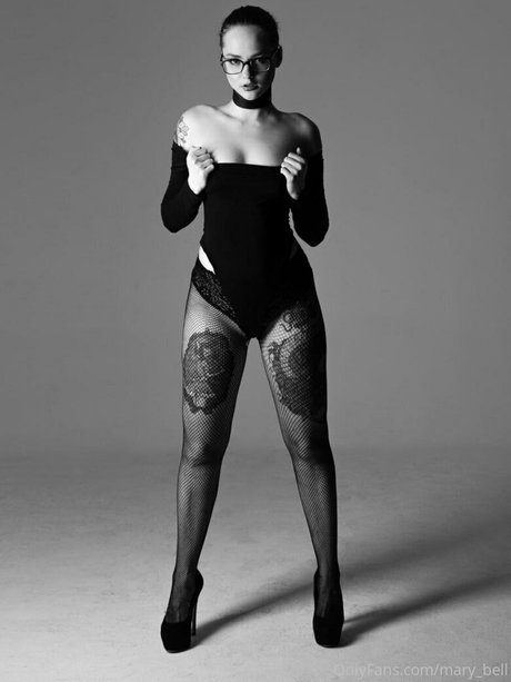 Mary Bell hübsche pornographische galerie