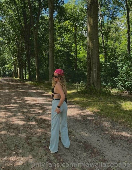 miawallacebabe heiße nacktheit fotos