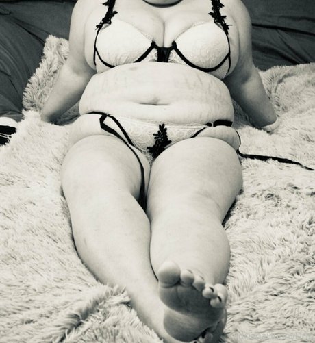 adrianahunnydrip xxx nackten foto