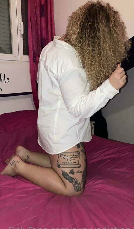 curvyadiction heiße top bilder