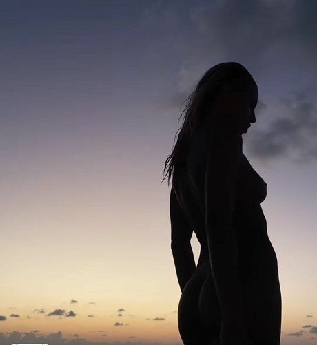 Jessica Goicoechea nackt akt galerie