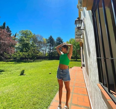 Constanza Cerundolo top xxx galerie