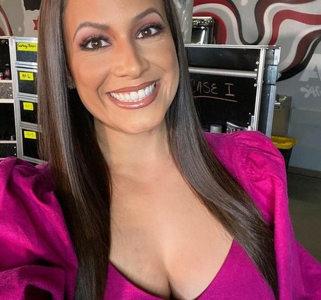 AEW Dasha Kuret porno perfekte fotos