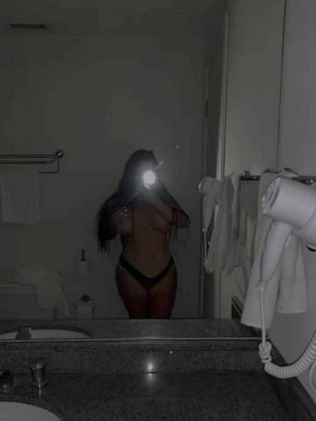 alecavalcanticorreia hd sex fotos