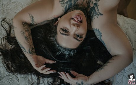 Satturne nackten pornostar bild