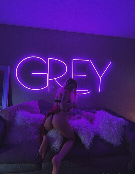 shawtymaddumbxxx pornostar sexy bild