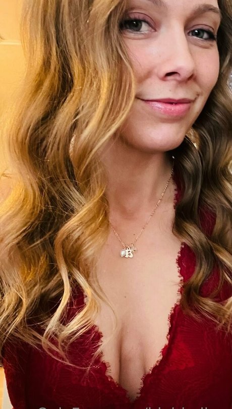 blairhollow schauspielerin schöne fotos