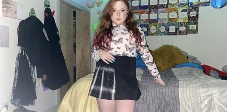 zierliche blonde milf onlyfans xxx sex bilder