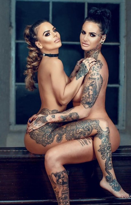 Chantelle Connelly nacktheit sexy bilder