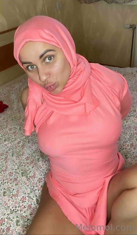 melo4free model nackt galerien