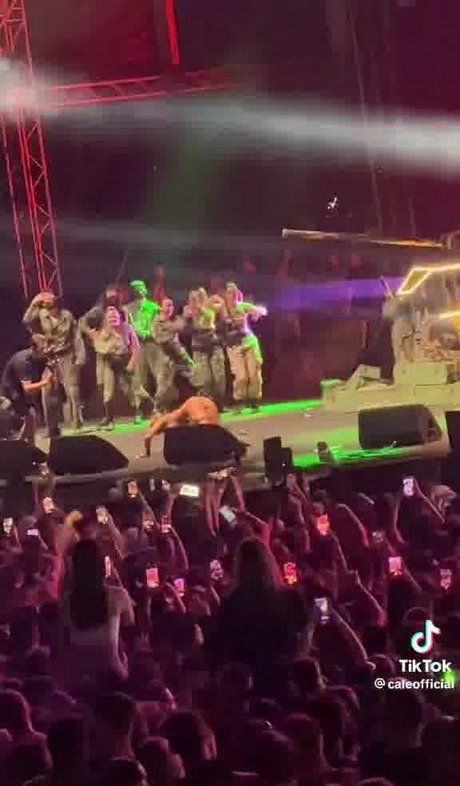 Teodora Dzehverovic sexy schöne fotos