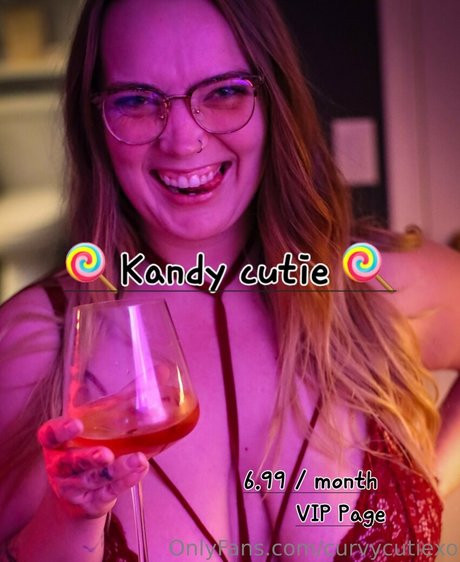 curvycutiexo schauspielerin galerie