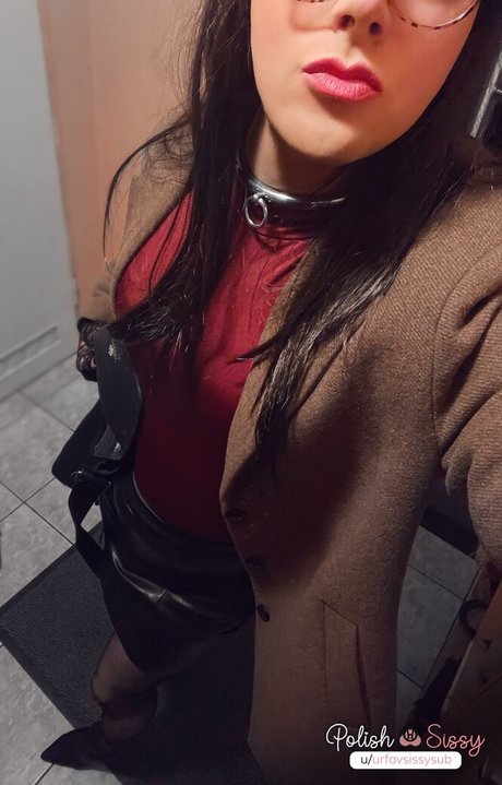 SaraSubmissive schauspielerin hd galerie