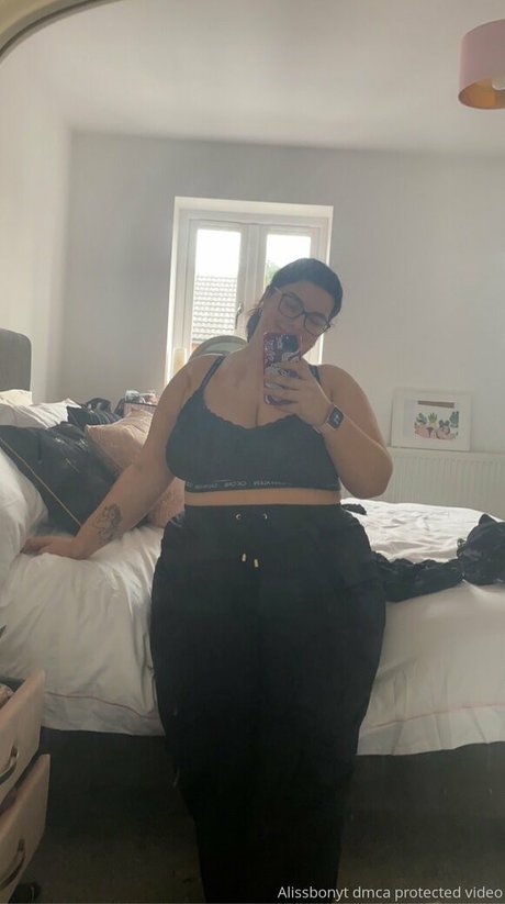 alissbonyt heiße top bild