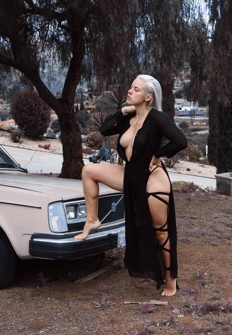 Valeria Guznenkova porno top bild