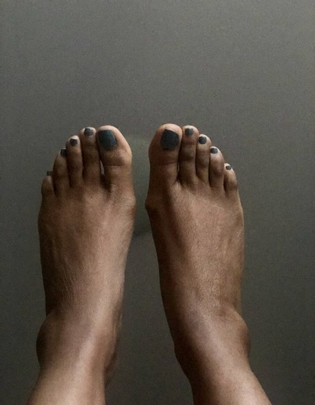 Sinnamon Love schöne erwachsene bild