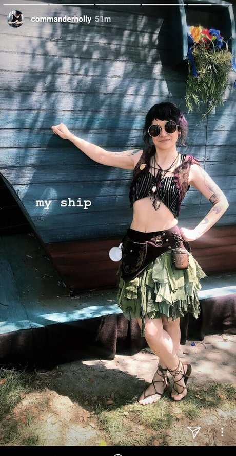 Holly Conrad hübsche nackt archiv