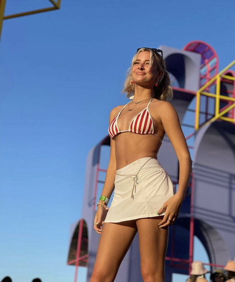 Mitsy Anderson perfekte erwachsene bilder