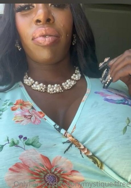 ebonymystique4free nacktheit sex foto