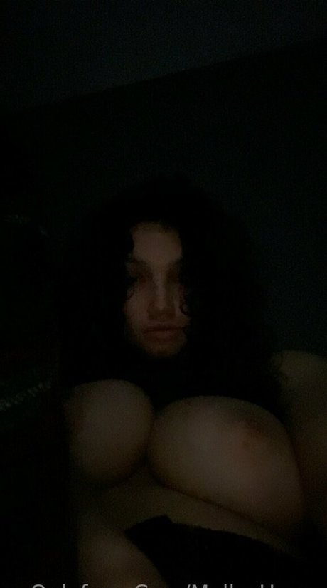 mellyshours xxx top foto