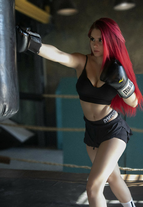 Angie Strelnikova kunst sex galerie