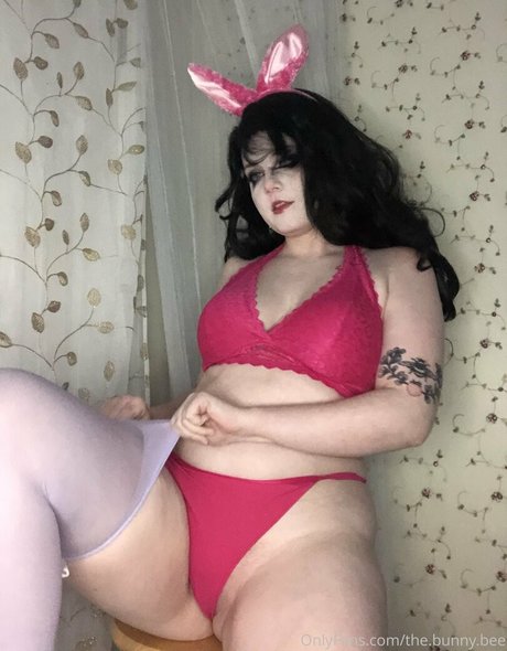 The bunny bee exklusive sexy bilder