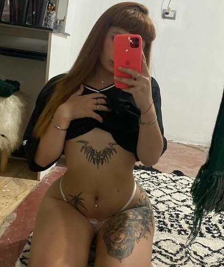 Priiscila Niicolee model top galerie