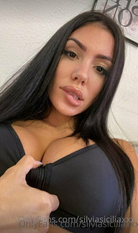 silviasiciliaxxx exklusive perfekte bilder