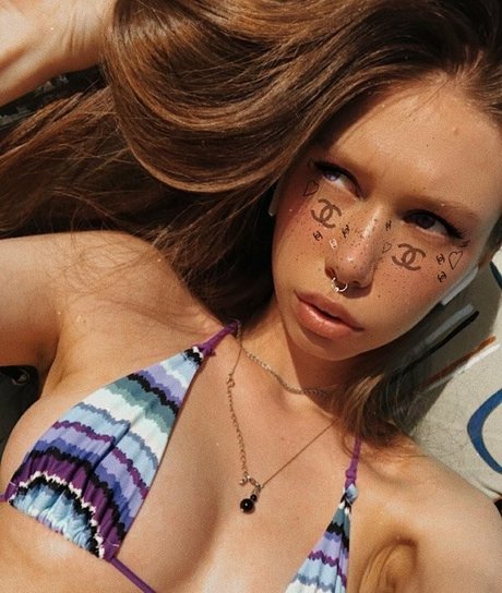 InnaMiller hübsche heiße bild