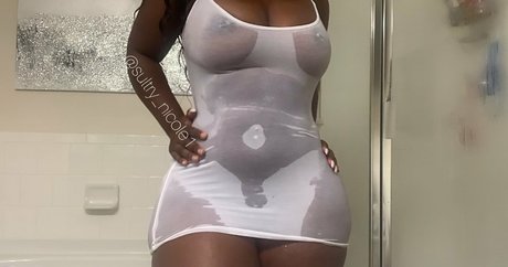 sultry nicole1 erwachsene schöne foto